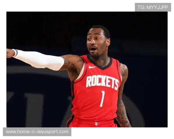 巴特勒偏侧上篮命中，热火在末节实现逆转